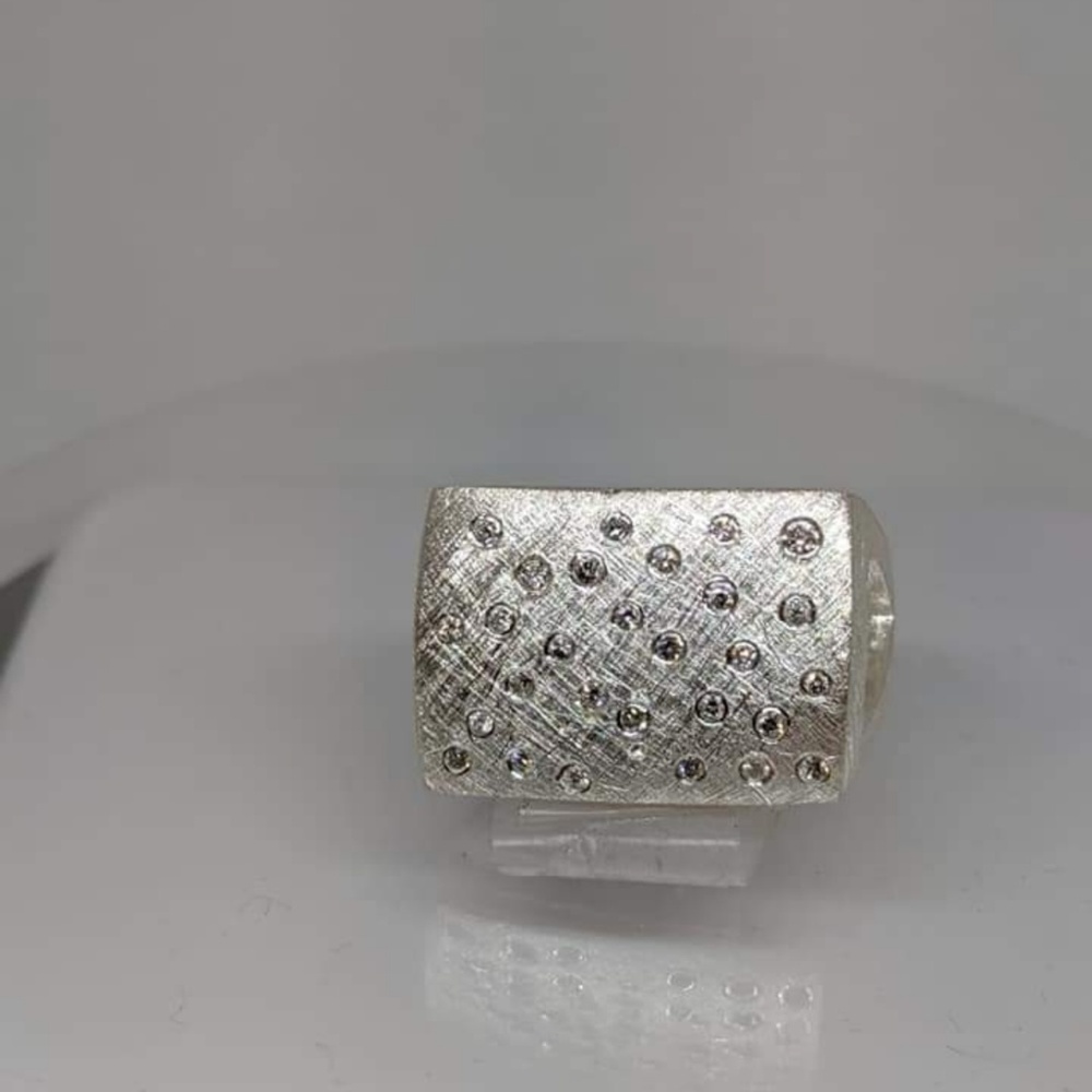 Woman Silver ring